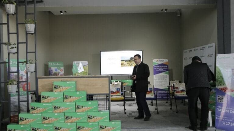 FOODERA EXPO: tadım hattı